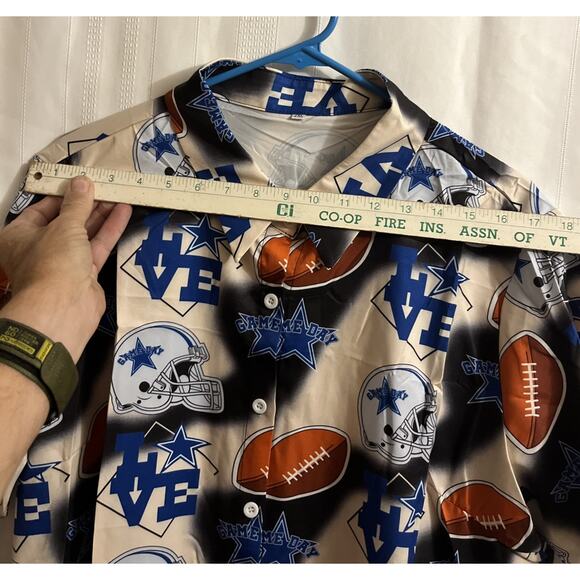Game Day Football Novelty Team Hawaiian Button Down Shirt Unisex Adults 2XL - Picture 7 of 7